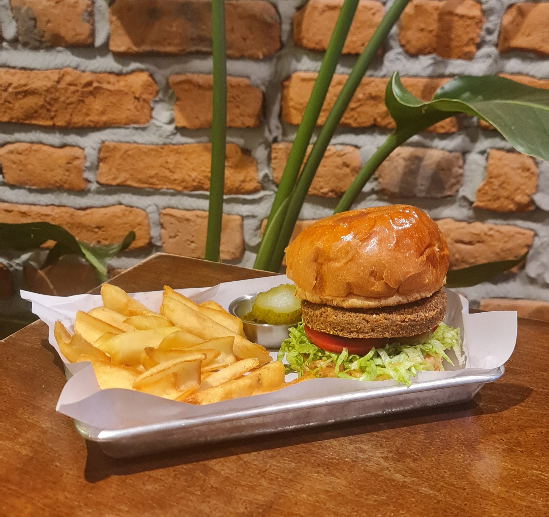 Falafel Burger